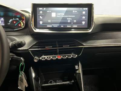 Peugeot 208 PureTech 100 Stop&amp;Start 5 porte Allure KM 15.900 Nero usata Nola