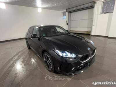 BMW Serie 1 M d MSport auto KM 19.800 Nero usata Nola