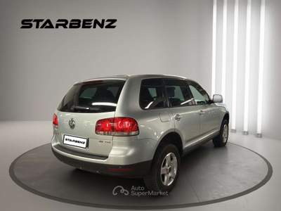Volkswagen Touareg Touareg I 2.5 tdi R5-PELLE Argento usata Torbole Casaglia