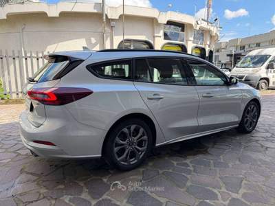 Ford Focus SW 1.0 ecoboost h ST-Line Design 125cv powershift UNICO PROPRIETARIO BELLISSIMA Argento usata Cesano Maderno