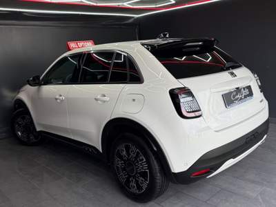 Fiat 600 1.2 Hybrid 145 CV DCT MHEV La Prima Bianco usata Teverola