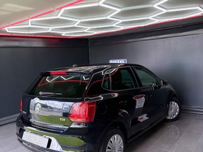 Volkswagen Polo 75cv BlueMotion Technology 2015 Nero usata Teverola
