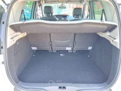 Renault Scénic Scenic III X-Mod 2012 X-Mod 1.5 dci Live s Bianco usata Avellino