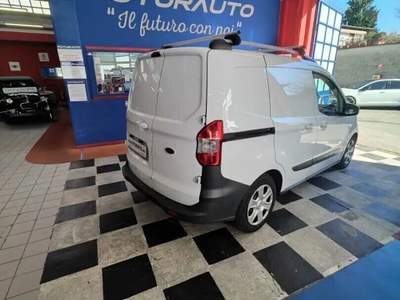 Ford Transit Courier Van Entry Bianco usata Fino Mornasco