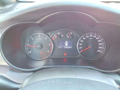 Kia Carens 7 posti Grigio usata Avellino