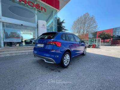 Skoda Kamiq Kamiq 2019 1.0 tsi Ambition 95cv Blu/Azzurro usata Avellino