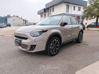 Fiat 600 600 IV 2023 1.2 hybrid La Prima 110cv auto Beige usata Avellino