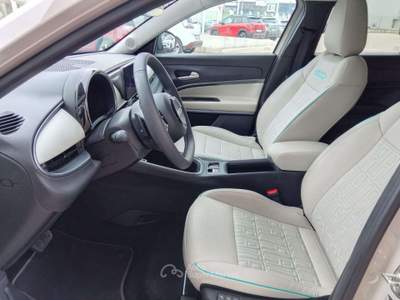 Fiat 600 600 IV 2023 1.2 hybrid La Prima 110cv auto Beige usata Avellino