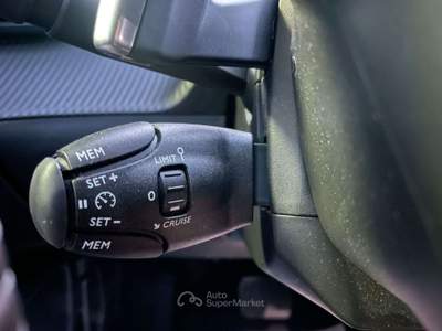 Peugeot 2008 2008 II 2020 1.2 puretech Allure s Verde usata Avellino