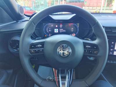Alfa Romeo Junior Junior 1.2 ibrida 145cv edct6 Verde usata Avellino