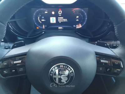 Alfa Romeo Junior Junior 1.2 ibrida 145cv edct6 Verde usata Avellino