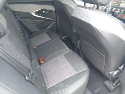 Peugeot 3008 3008 III 2024 1.2 hybrid Allure 145cv e-dcs6 Bianco usata Avellino