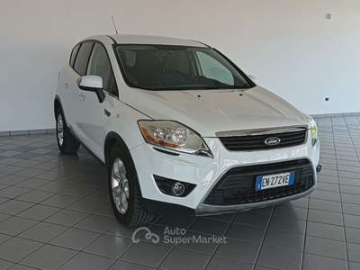Ford Kuga 2WD Titanium DPF Bianco usata Galatina