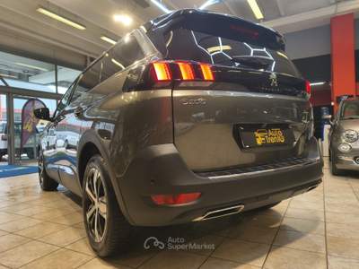 Peugeot 5008 S&S EAT8 GT Line 7 posti Giallo usata Besenello