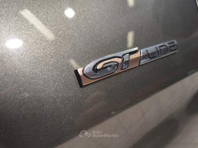 Peugeot 5008 S&S EAT8 GT Line 7 posti Giallo usata Besenello
