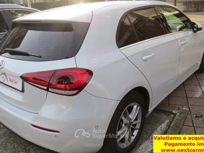 Mercedes-Benz Classe A D Business 7G-DCT Bianco usata Buccinasco