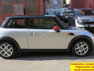 MINI Cooper 1.6 120cv Grigio usata Buccinasco