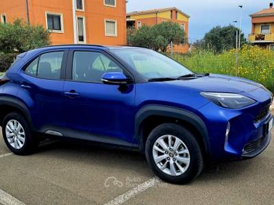 Toyota Yaris Cross Toyota Yaris Cross 1.5 Hybrid 116 cv Active Eco Blu/Azzurro usata Elmas