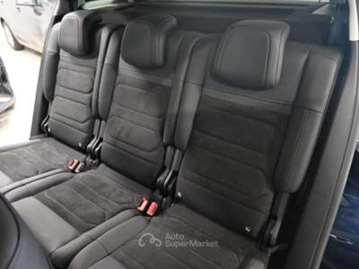Citroen C5 Aircross CITROEN C5 AIRCROSS BLUEHDI 130CV SeS EAT8 SHINE ( Blu/Azzurro usata Salerno