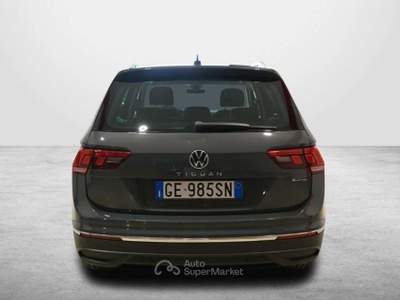 Volkswagen Tiguan VOLKSWAGEN TIGUAN 2.0 TDI 150CV DSG SCR 4MOTION LI Grigio usata Salerno