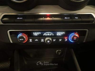 Audi Q2 AUDI Q2 30 TDI 115CV S-TRONIC BUSINESS ATTRACTION Blu/Azzurro usata Salerno