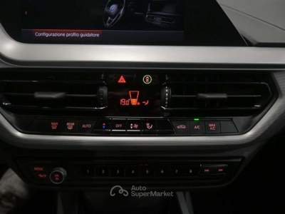 BMW Serie 1 116d 116 BMW 116D 115CV 6M. BUSINESS ADVANTAGE ( FARI LED - Nero usata Salerno