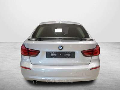 BMW Serie 3 318d BMW 318D GRAN TURISMO 136CV STEPTRONIC BUSINESS AD Argento usata Salerno