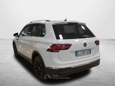 Volkswagen Tiguan VOLKSWAGEN TIGUAN 2.0 TDI 150CV DSG SCR LIFE ( FAR Bianco usata Salerno