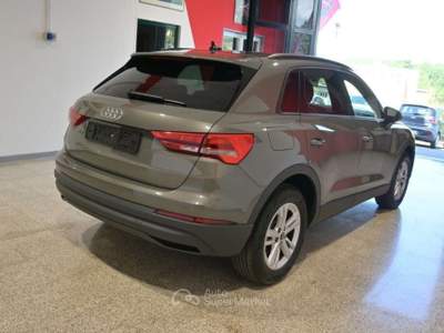Audi Q3 AUDI Q3 35 TDI 150CV S-TRONIC BUSINESS EDITION ( F Grigio usata Salerno