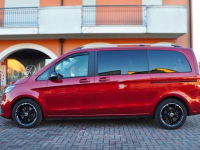 Mercedes-Benz Classe V d Automatic Sport Compact Night Edition Rosso usata Saonara