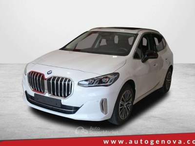 BMW Serie 2 218d BMW 218D ACTIVE TOURER NEW 150CV STEPTRONIC BUSINE Bianco usata Salerno