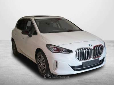 BMW Serie 2 218d BMW 218D ACTIVE TOURER NEW 150CV STEPTRONIC BUSINE Bianco usata Salerno