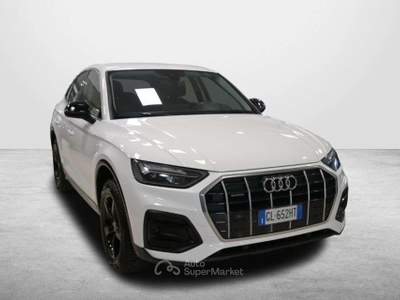Audi Q5 AUDI Q5 SPORTBACK 40 TDI 204CV S-TRONIC QUATTRO BU Bianco usata Salerno