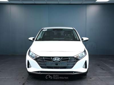 Hyundai i20 1.2 MPI 84CV MT Connectline Bianco usata Arsiè