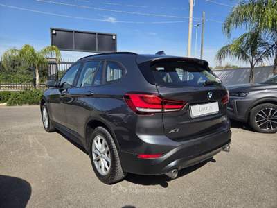 BMW X1 sDrive18d Business Advantage Grigio usata Taranto