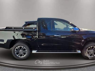 Mitsubishi L200 2.3 D Club Cab 4x4 Super Select Intense Nero usata San Giovanni di Fassa