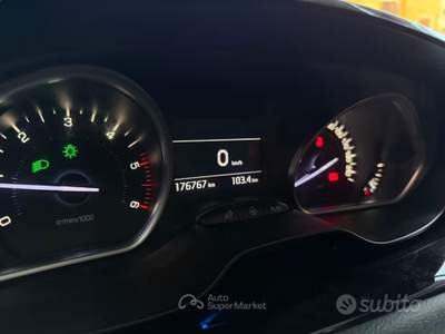 Peugeot 208 Peugeot 208 Nero usata Telgate