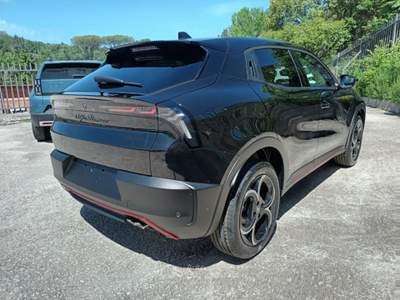 Alfa Romeo Junior 1200 HYBRID SPECIALE 145CV EDCT6 CAM F1 MATRIX Nero usata Pistoia