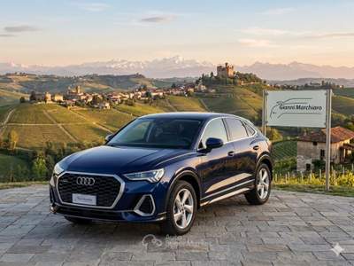 Audi Q3 SPB SPORTBACK 1.5 tfsi S tronic S line +CERCHI 20" Blu/Azzurro usata Monticello d'Alba