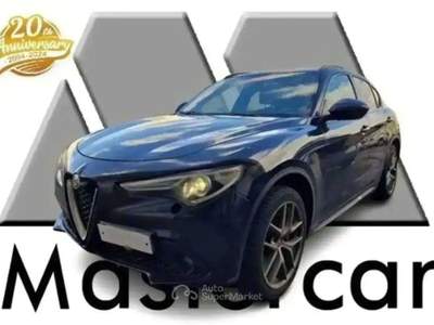 Alfa Romeo Stelvio 2.2 t EXECUTIVE Q4 210cv AT8 TETTO PANO - FN145TV Nero usata Basiliano