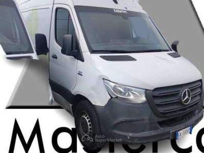 Mercedes-Benz Sprinter SPRINTER eSprinter - 4 batterie - GK388RP Bianco usata Basiliano