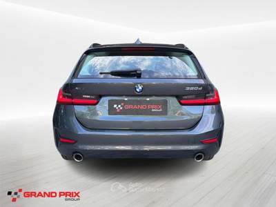 BMW Serie 3 320d d 48V xDrive Touring Grigio usata Castenaso