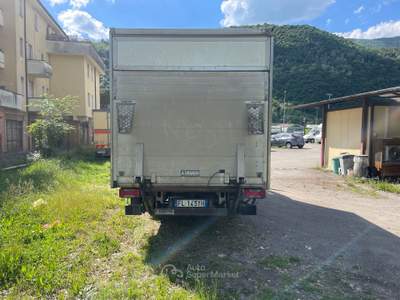Iveco Daily pedana idraulica posteriore usata Sarezzo