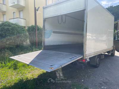 Iveco Daily pedana idraulica posteriore usata Sarezzo