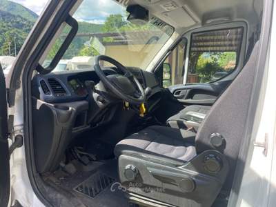 Iveco Daily pedana idraulica posteriore usata Sarezzo