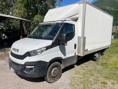Iveco Daily pedana idraulica posteriore usata Sarezzo