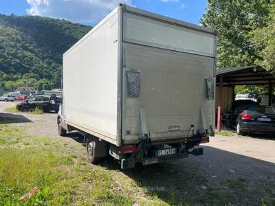 Iveco Daily pedana idraulica posteriore usata Sarezzo