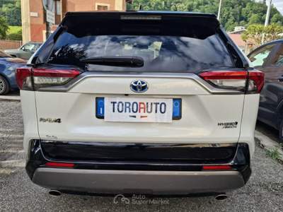 Toyota RAV4 RAV4 2.5 HV (222CV) E-CVT AWD-i Style UNIC.PROP. Bianco usata Varallo