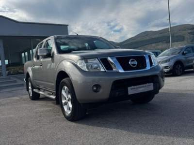 Nissan Navara 2.5 dCi 190CV 4 porte Double Cab LE Grigio usata San Gregorio Magno