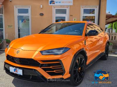 Lamborghini Urus 4.0 V8 auto Arancione usata vicenza